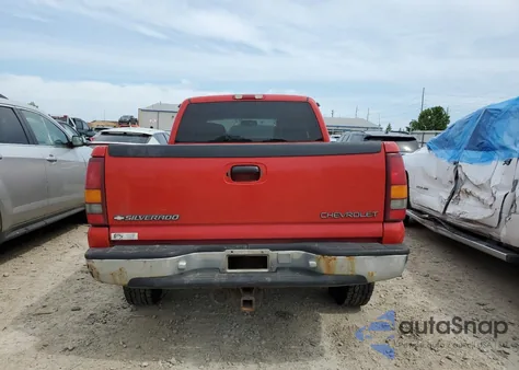 2000 Chevrolet Silverado K2500 из США, поврежденный, VIN 1GCGK29U6YE270715